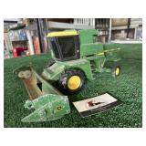 John Deere Turbo Combine