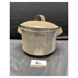 Vintage pot