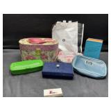 Jewelry and cosmetic organizers