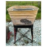 Wash tub on stand