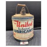 United Lubricant can