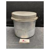 Metal pan set