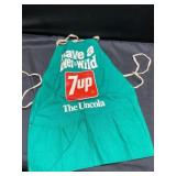 7Up Apron