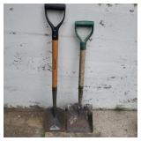 2 Shovels