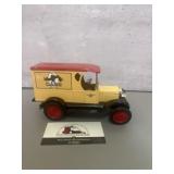 ERTL 1923 Chevrolet JI Case Commemorative