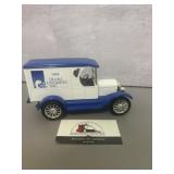 Ertl die-cast 1923 Chevrolet Truck Bank f