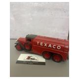 1990 ERTL die-cast metal 'Texaco 1930 Diamond