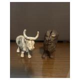 Vintage cast iron Bull and Lion coin bank
