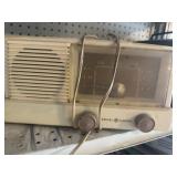 Vintage clock radio