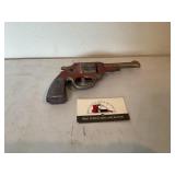 Vintage Wyandotte crack shot pistol