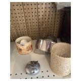 Primitive decor
