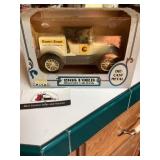 Coast to coast diecast 1905 Ford delivery car bank