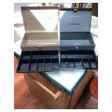 Metal change boxes