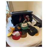 Tote with hats