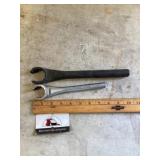 Snap on flare nut wrenches inch and a quarter to