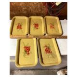 Metal serving trays