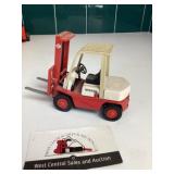 Yonezawa Datson forklift