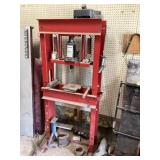 Hydraulic press, bring help to load without the