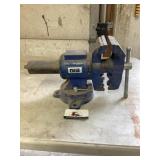 Central Forge vice with 5 inch jaws