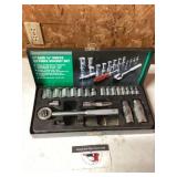 1/4 and 3/8 drive socket set