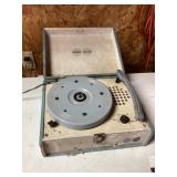Symphonic solid state record player works as it