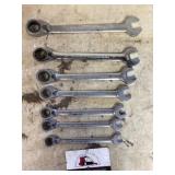 Reversible gear wrenches size 3/8 to 3/4
