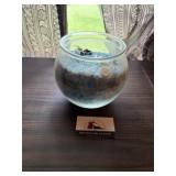 Fish bowl