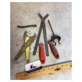 Vintage tools for automotive drum brakes