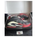 Menï¿½s size 15 Nike shoes