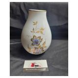 Kaiser porcelain vase