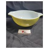 Pyrex mixing bowl