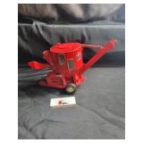 International harvester feed grinder