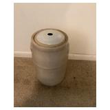4 gallon butter churn, crock and lid