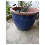 Stoneware planter