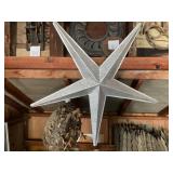 Metal glitter star