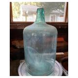 Glass jug