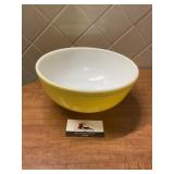 Pyrex mixing bowl