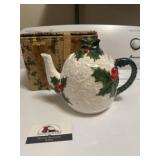Vintage ceramic Holly teapot