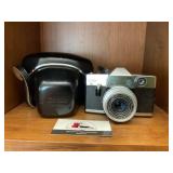 Kodak Instamatic reflex Camera