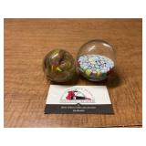 Glass paper weights