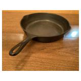 8 inch cast iron skillet Wagner