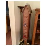 Birdhouse decor