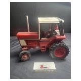 Ertl International tractor