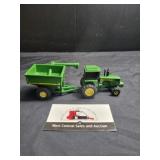 Ertl John deere tractor and wagon