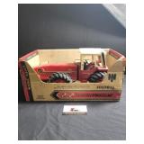 Ertl 3588 International tractor