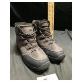 Northwest territory boots size 12 look new