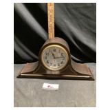 Mantle clock