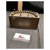 Vintage plug, tape resistance box
