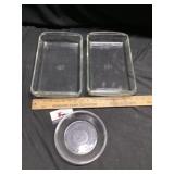 Glass Pyrex baking pans