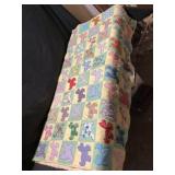 Quilt 80 x 70 hand sewn